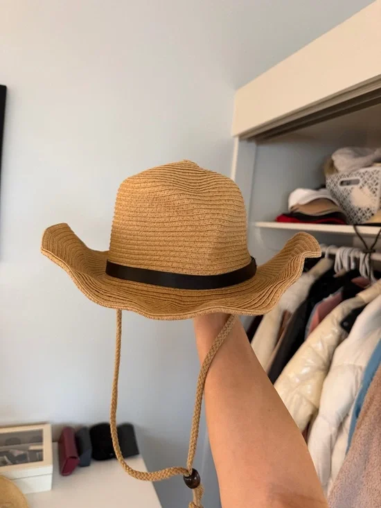 Hat - Picture 2 of 2